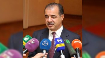 Elmar Vəliyev Gəncədə xalq artistinə ev bağışladı - FOTO
