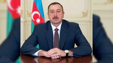 İlham Əliyev gürcü prezidenti təbrik etdi