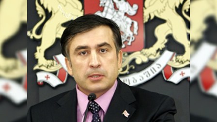 Gürcüstan Poroşenkonu Saakaşvilidən uzaq durmağa ÇAĞIRDI 