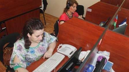 “Bəzəkli sözlər, yalançı təriflər APA TV-də keçərli deyil” - 1 yaşlı redaksiyadan REPORTAJ+FOTOLAR