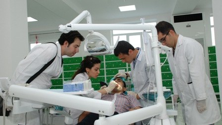 Tibb Universitetinin ilk klinikası - FOTOLAR 