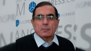 Qabil Hüseynli: “Ana Vətən Partiyasının yaradılmasını Elçibəy xahiş etmişdi”