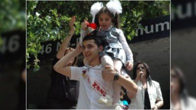 Bu gün 90 minə yaxın şagird məktəblə vidalaşır-SON ZƏNG 