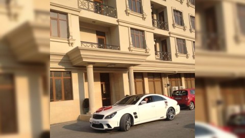 “Mətbuat ayı”nda jurnalistlərin binasında  jurnalistin toyu olacaq