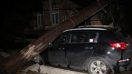 Elmar Vəliyev Gəncədəki fəlakətdən danışdı - FOTOLAR