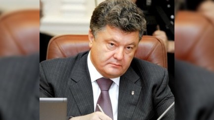 Poroşenko seçki kampaniyasına 96 milyon xərcləyib