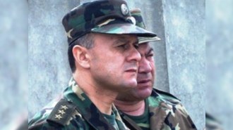 Ermənistan müdafiə nazirini Azərbaycana göndərdi 