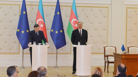 İlham Əliyev Barrozuya beynəlxalq təşkilatların səriştəsizliyini xatırlatdı 