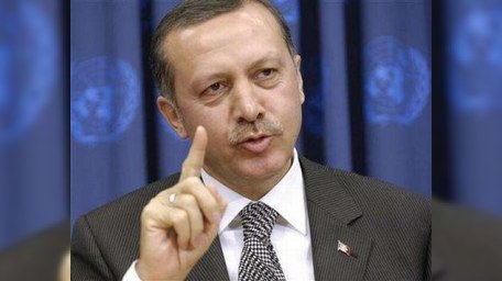 Ərdoğandan Türkiyə müxalifətinə təklif: “Gedin paraşütçü olun”
