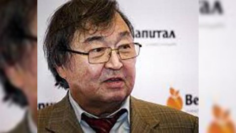 Oljas Süleymanov: “Azərbaycan möhtəşəm mədəniyyətə sahib olan bir ölkədir”