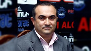Ziyafət Əsgərovun terrorçu adlandırdığı erməni deputatın atası - ARAYIŞ