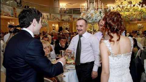 “Avroviziya” iştirakçısı Köçəryanın gəlini imiş - FOTOLAR 