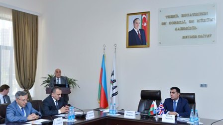 “Neft-qaz  yataqlarının işlənməsi sahəsində təcrübə artırılacaq”- Rektor