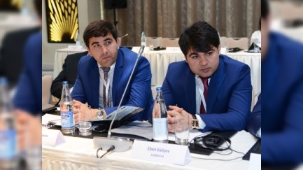 Elmar Vəliyevin oğlu beynəlxalq konfransda çıxış edib