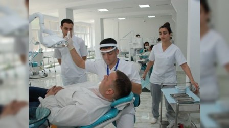 “Həmin klinikaların lisenziyaları əllərindən alınsın!” - Vahid Əhmədov
