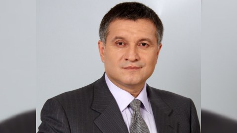 Nazir Putini hədələdi: “...qılıncla öldürüləcək”