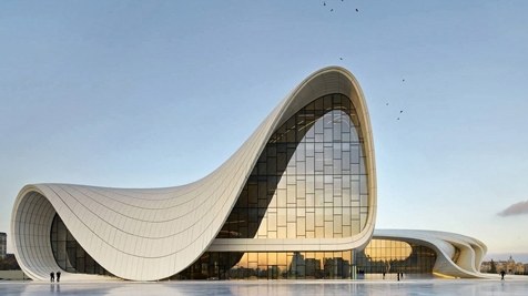Məşhur arxitektor Heydər Əliyev Mərkəzinə görə mükafat aldı