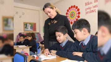 Bakıdakı özəl orta məktəblərdə ağılasığmaz qiymətlər: 1500-dən 31 min manatadək - SİYAHI
