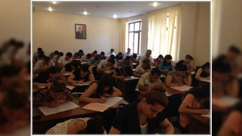 İmtahanlarda iştirak edən müəllimlərin 86%-i yüksək nəticə göstərib