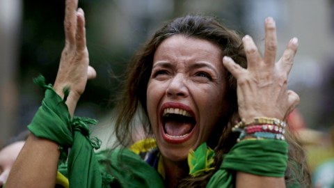 Braziliya futbol şokunda - FOTOLAR