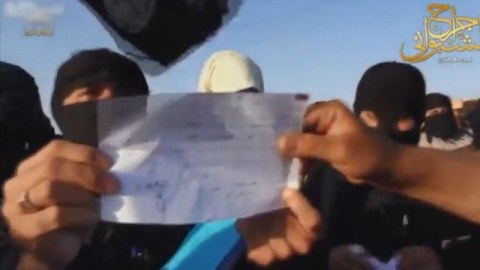 İŞİD-in əli qılınclı cəlladları - FOTOLAR