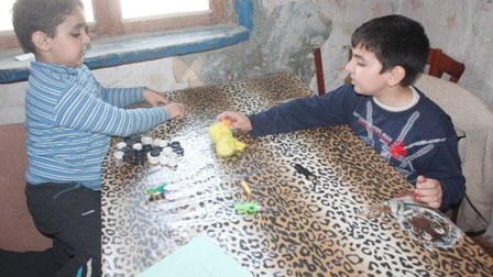Bir ailənin inanılmaz mübarizəsi və onun səsini prezidentə çatmağa qoymayan məmurlar.. - FOTOLAR
