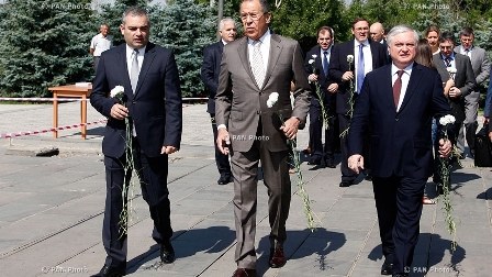 Tiflisli Kələntəryanın Rusiya xarici işlər naziri Lavrova çevrilməyi: “Qanım doğurdan da erməni qanıdır” - FOTOLAR