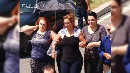 Cəbhədəki son hadisələr erməni qadınları ağlar qoyub - FOTO