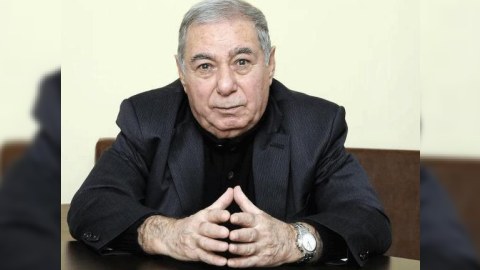 Əkrəm Əylisli Türkiyədəki qudasının qonağıdır