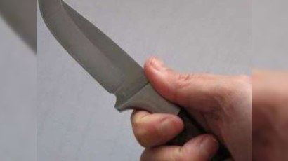 İmişlidə oğul bıçaqla anasını öldürüb, qardaşı arvadını yaralayıb