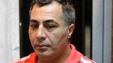Ədəbi tənqidçi şair və yazıçılara daha bir irad tutdu - TƏKLİF