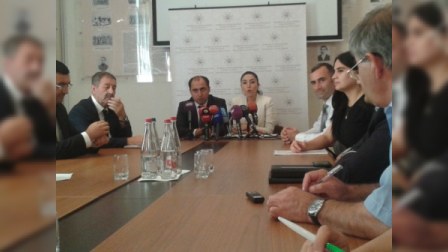 14 nəfər Bakı şəhərində məktəblərə direktor təyinatı alıb