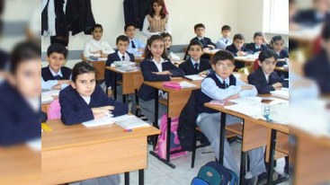 Təhsil Nazirliyi orta məktəb psixoloqları haqda əsasnamə hazırlayır