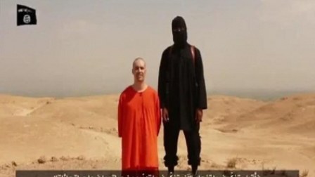Amerikalı jurnalistin başını kəsən terrorçunun şəxsiyyəti müəyyənləşdi