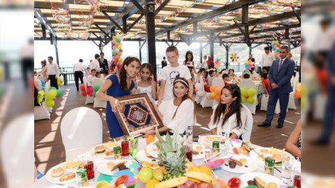Mehriban Əliyeva doğum gününü uşaqlarla birlikdə qeyd edib - FOTO