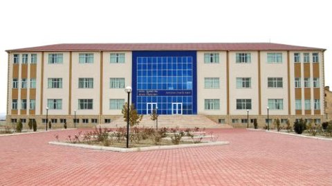 Naxçıvan Dövlət Universiteti jurnalistikaya qəbul olmuş yeganə tələbəsindən məhrum oldu 