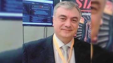Azərbaycanlı radioloq Dünya Neyroradioloqlar İttifaqının simpoziumuna gedir