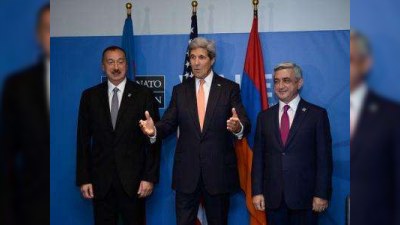 ABŞ dövlət katibi Azərbaycan və Ermənistan prezidentlərini görüşdürüb