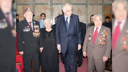 Erməni diplomatını mat vəziyyətində qoyan azərbaycanlı səfir 