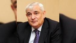 Kamal Abdulla Slavyan Universitetindən çıxmayıb