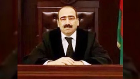 Bakıda dələduz hakimin işi ilə bağlı QALMAQAL