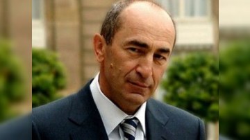Köçəryan mətbuatın düşməni elan olundu 