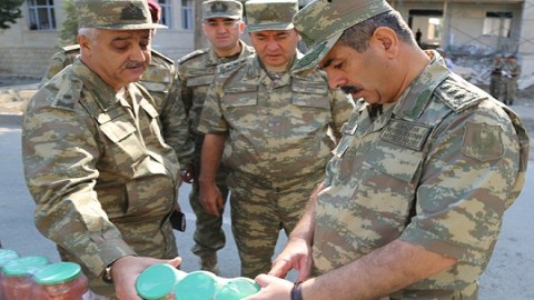 Əsgərlərimizə verilən ərzaq payı: Müdafiə Nazirliyindən  AÇIQLAMA - FOTOLAR