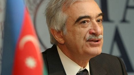 Polad Bülbüloğlu: “Rusiya Azərbaycan fermerlerinə təminat verməlidir” 