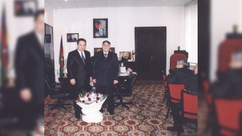 Rektor Abel Məhərrəmov ənənəni pozdu - FOTOLAR