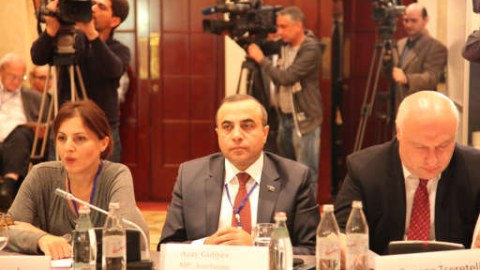Azay Quliyev Tiflisdə avropalılara xəbərdarlıq etdi: “Bu - cinayətdir”