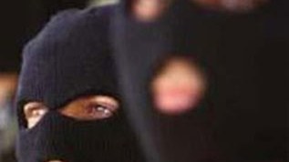 Bakıda maskalı şəxslər bankomatı partladıb, pulu oğurlayıblar 