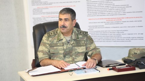 Zakir Həsənov Ordu rəhbərliyinin toplantısını keçirdi