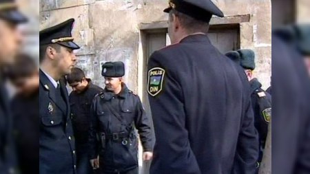 Polis Rusiyada axtarışda olan 8 azərbaycanlını tutub