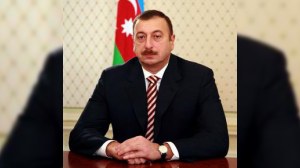 İlham Əliyevə Fəxri Doktor diplomu VERİLDİ 